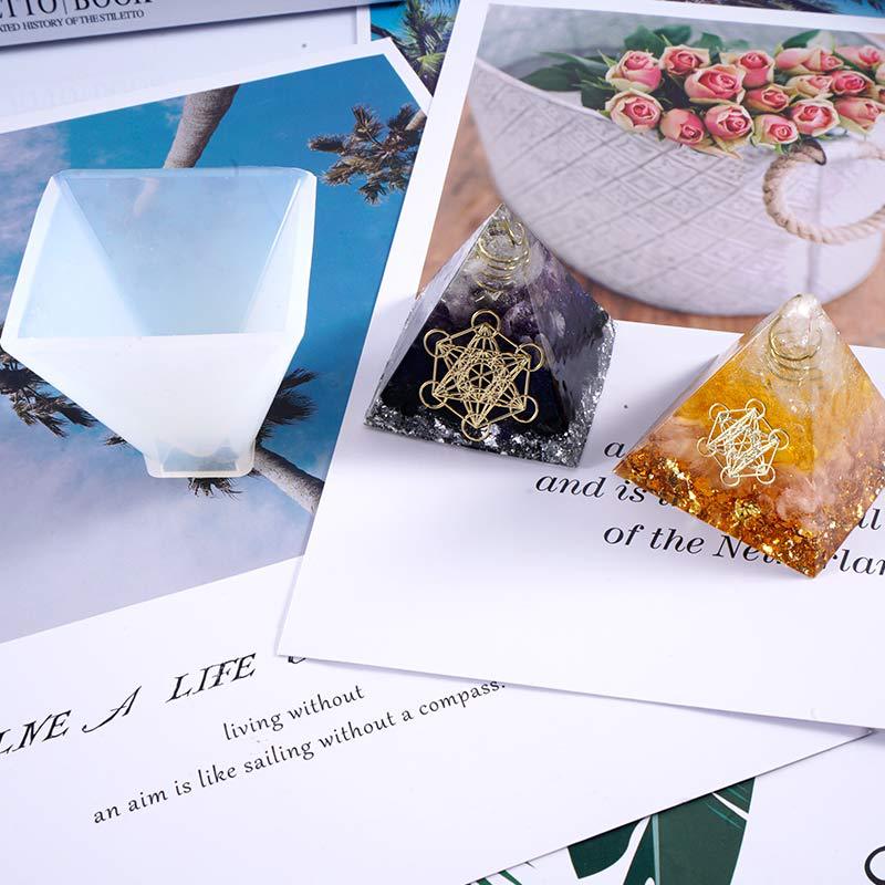 Factory DIY silicone crystal pyramid drop mold thickened anti-deformation mirror mold resin ornaments mold